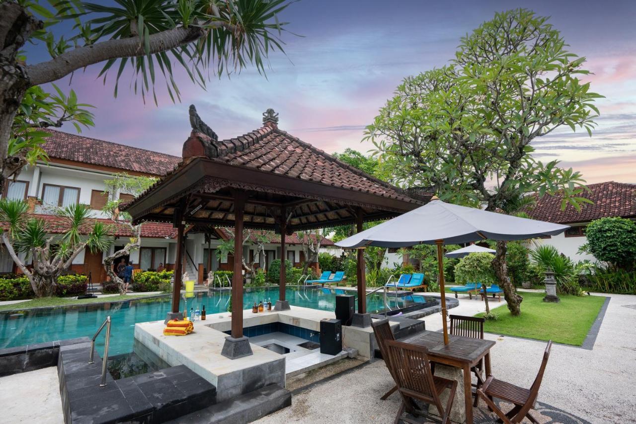 Hotel Sinar Bali Legian Kültér fotó